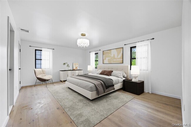 Building Photo - 26 Roseanne Dr