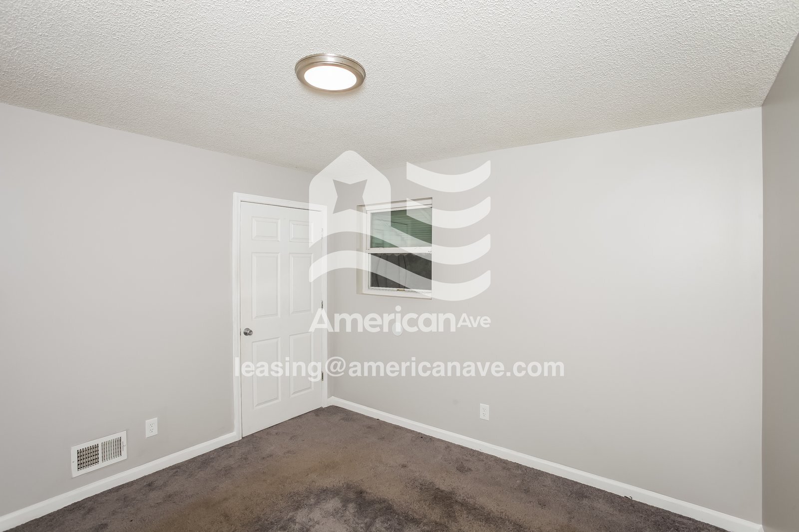 Building Photo - 2409 CoCo Rd