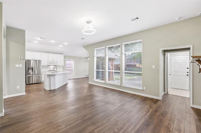 Building Photo - 1417 Grimes Dr