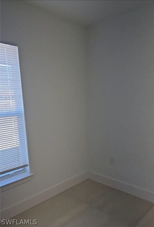 Building Photo - 4518 26th St SW