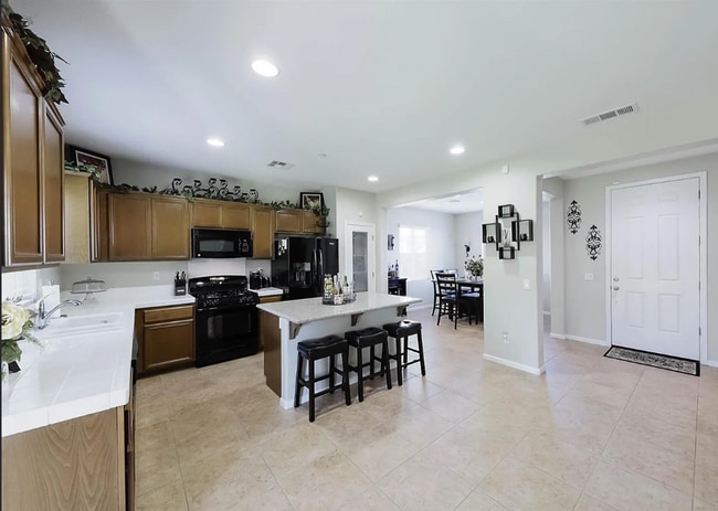 Building Photo - 5421 Tejon Ridge Ct