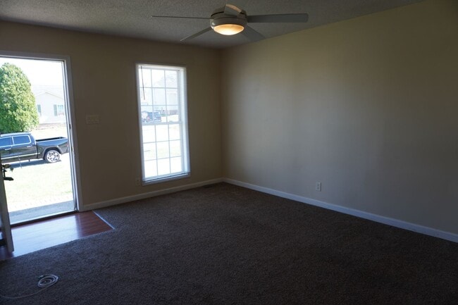 Building Photo - Welcome to your new home!