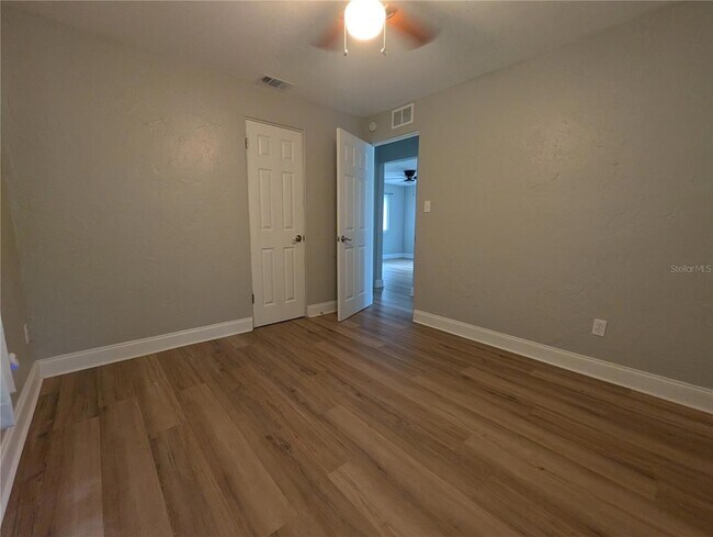 Building Photo - 4534 43rd Ave N