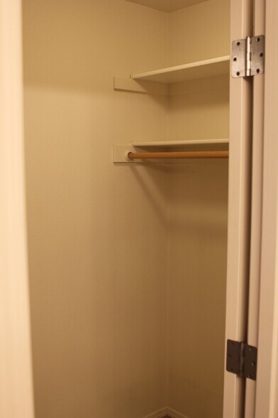 Master Walk-in Closet - 17234 SW Pleasanton Ln