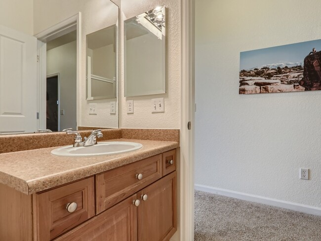 Building Photo - 9538 W San Juan Cir