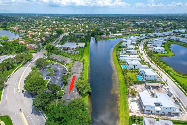 Building Photo - 205 Mallory Ct