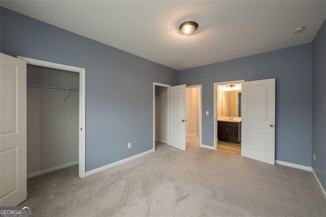 Building Photo - 508 Blackberry Ln