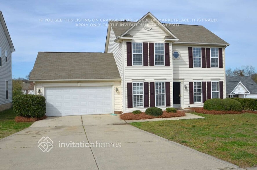 Primary Photo - 3514 Balsam Tree Dr