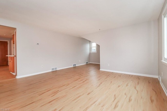 Building Photo - 11425 Tonsing Dr