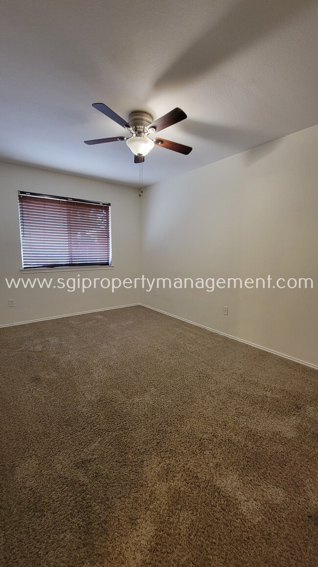 Building Photo - 3047 Bosswood Ct