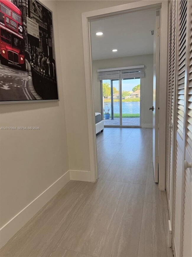 Building Photo - 18818 Cloud Lake Cir