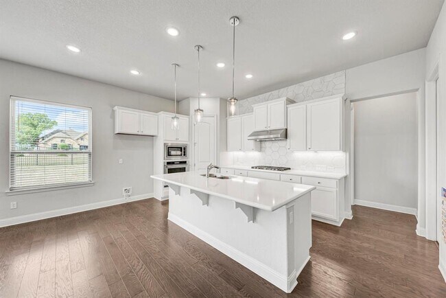 Building Photo - 1813 Mazarro Dr