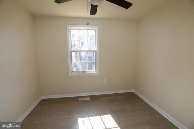 Building Photo - 8006 Harbor Pl