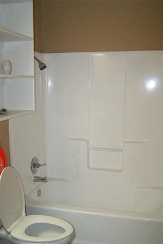 Building Photo - 54 Lori Dr