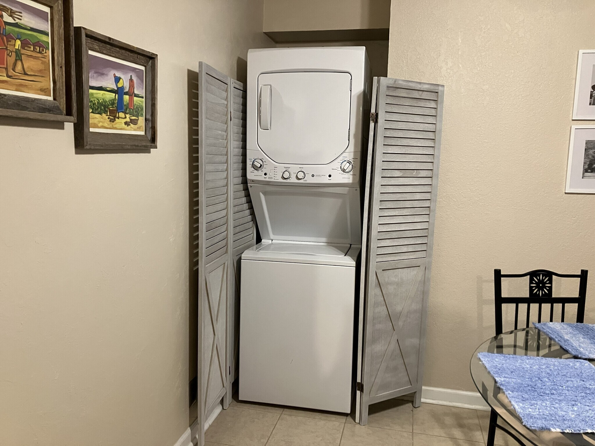 Washer and dryer - 1916 Nighthawk Dr
