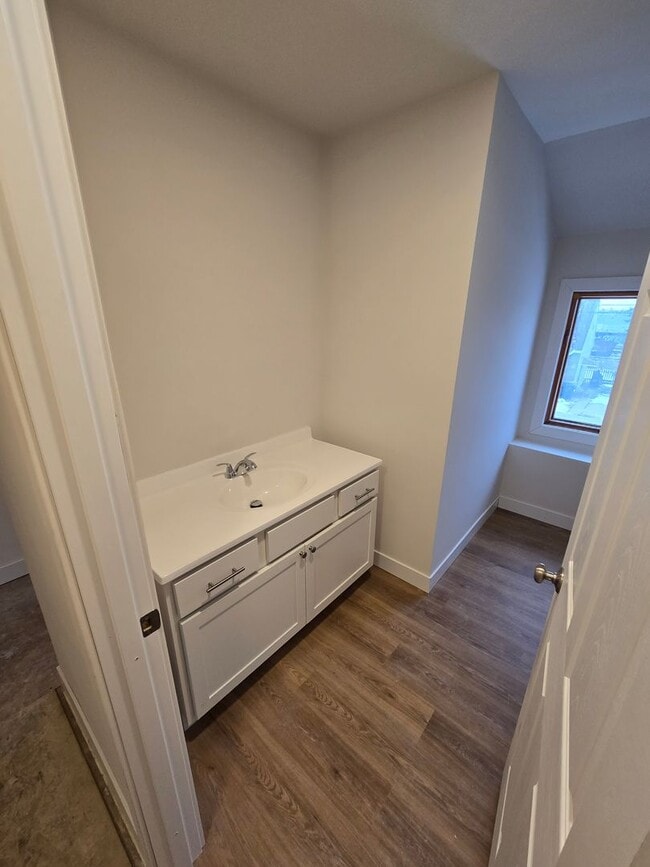 Building Photo - 1714 Erie Ct