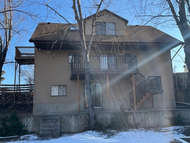 Building Photo - Remodeled West Jordan 4 Bedroom 4 Bath!