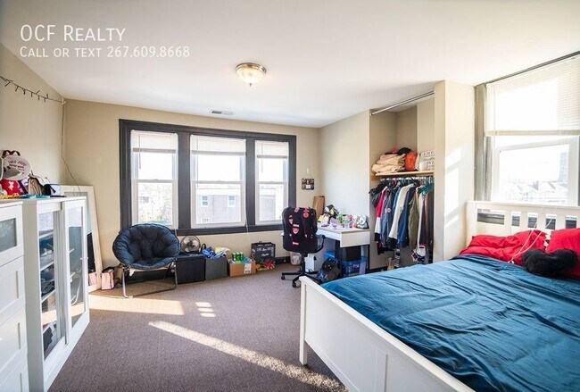 Building Photo - 5700 N 20th St