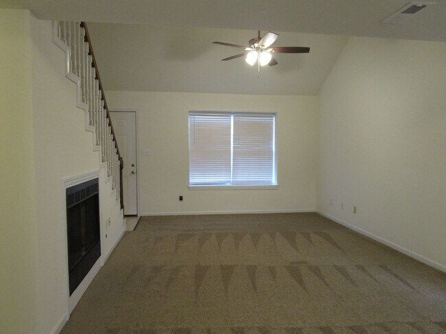 Building Photo - 3538-3540 Prescott Dr.