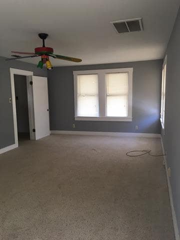 Building Photo - 1390 FM 1187