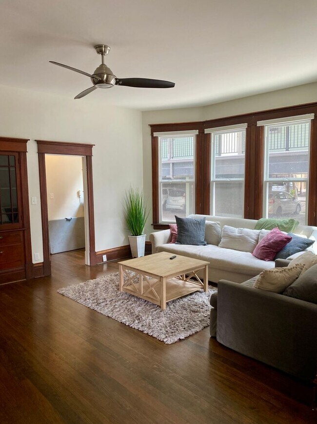 Building Photo - Modern Farmhouse Style - Available for Fal...