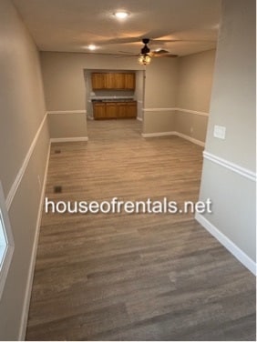 Building Photo - 1220 N 14th St