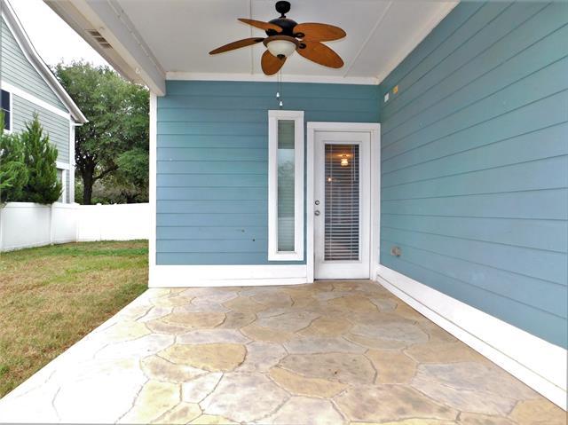 Building Photo - 835 Post Oak Pl