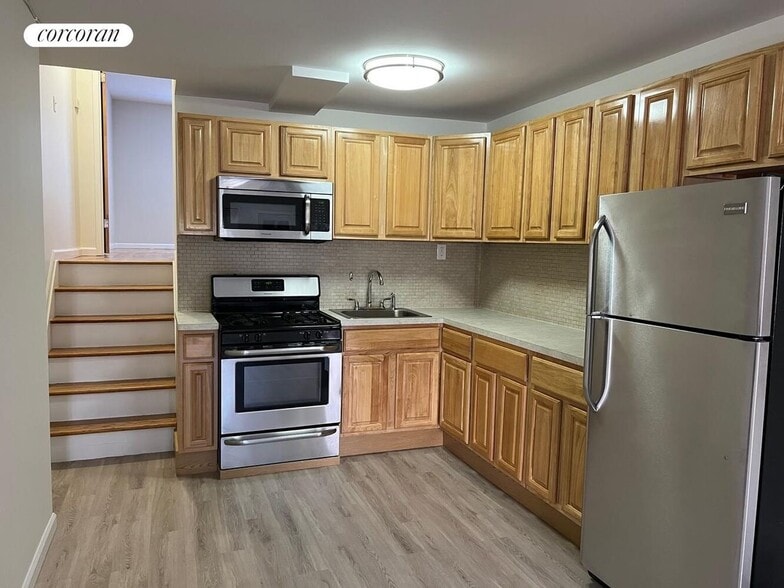 Primary Photo - 138 Terrace Pl
