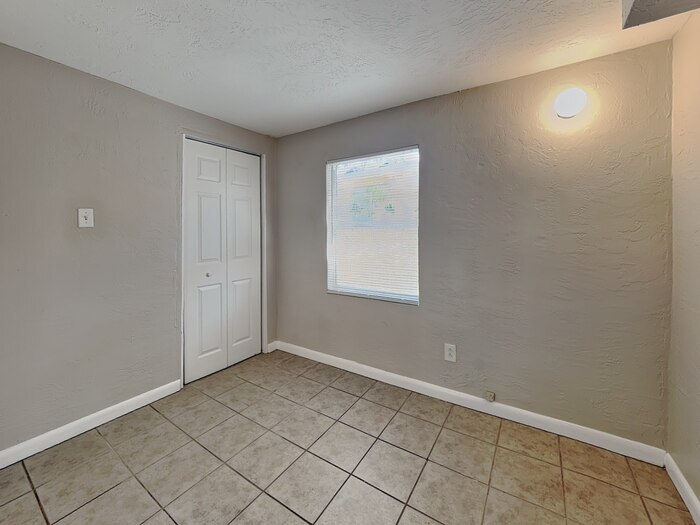 Building Photo - 704 Butler St