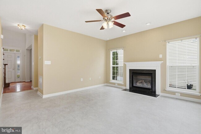 Building Photo - 341 Bullskin St