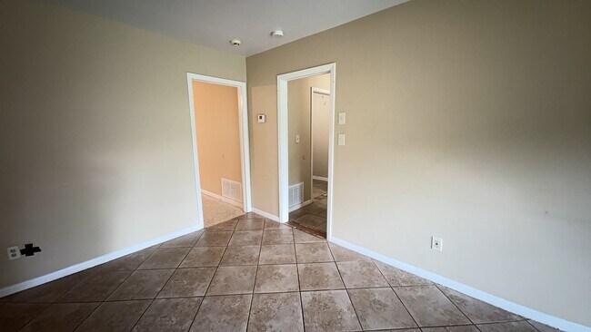 Building Photo - Renewood