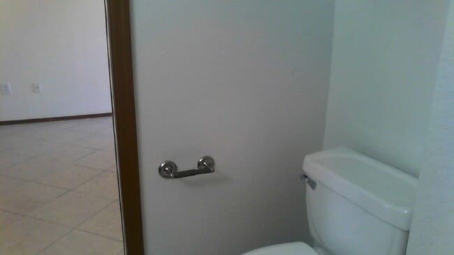 Building Photo - Non age restricted townhome available    Valley Verde Townhome Green Valley Arizona