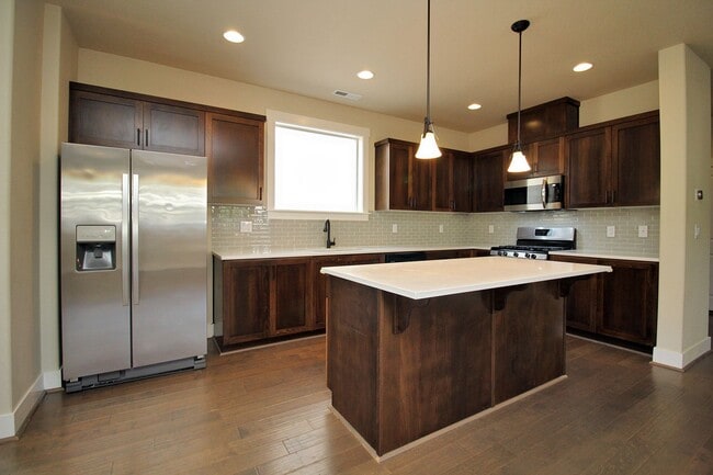 Building Photo - 13490 SW Calabash Terrace