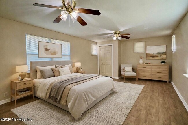 Building Photo - 2057 Glen Gardner Dr