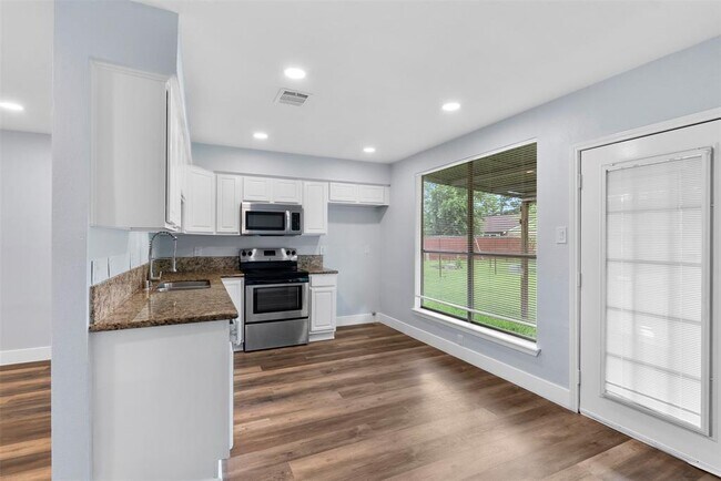 Building Photo - 11626 Borderwood Dr