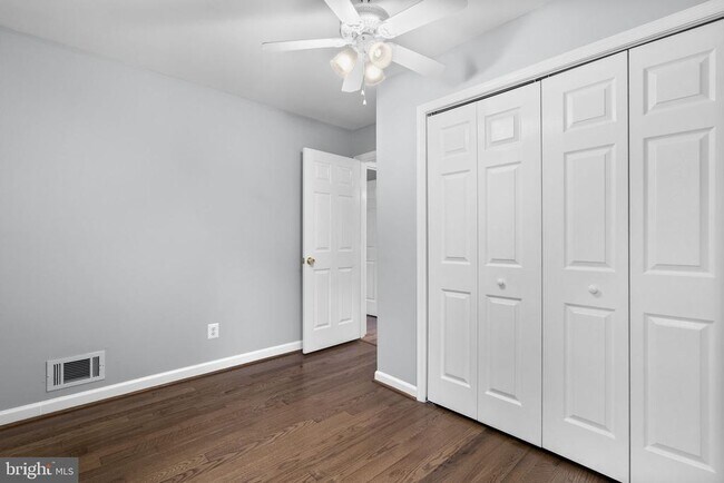 Building Photo - 308 Clagett Dr