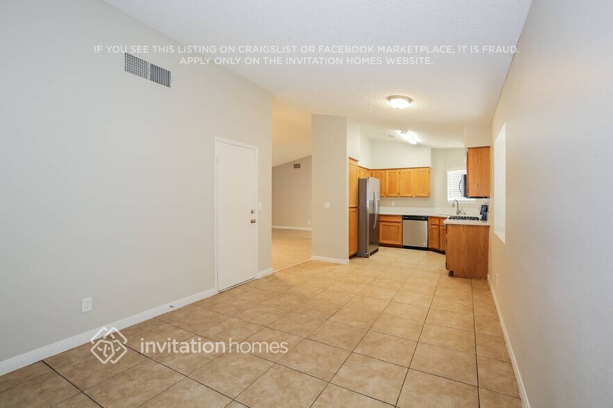 Building Photo - 4041 Hazelridge Dr