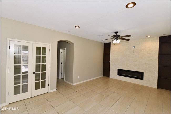 Building Photo - 3136 Red Maple