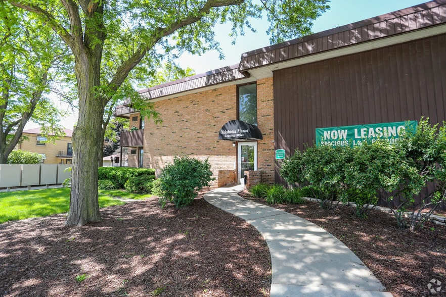 Primary Photo - Oklahoma Manor