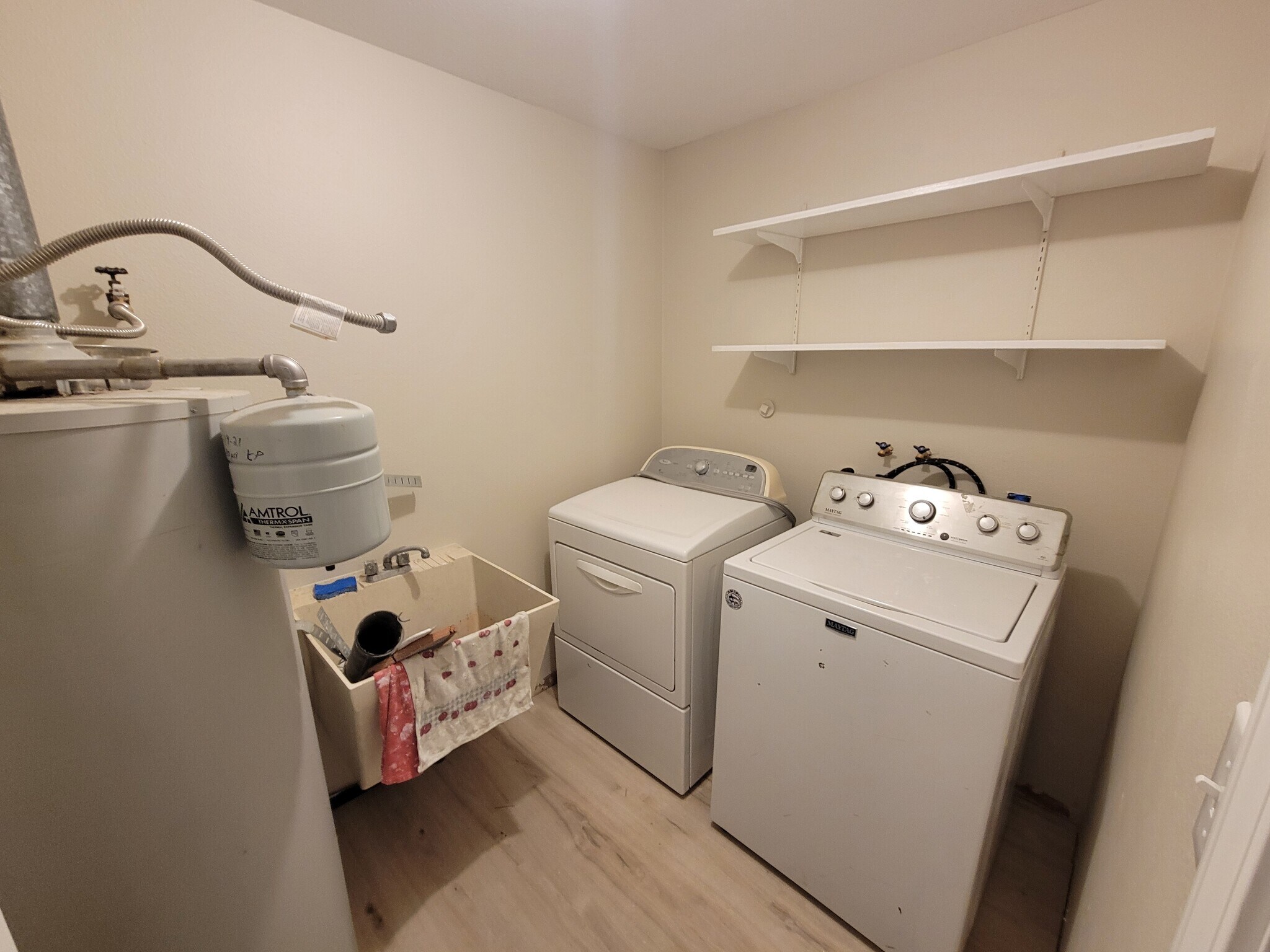 Building Photo - 12835 SW Grant Ave