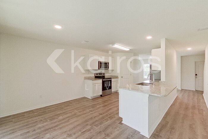 Building Photo - 18354 Koala Ave