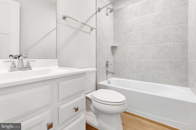 Building Photo - 14024 Sunrise Valley Dr