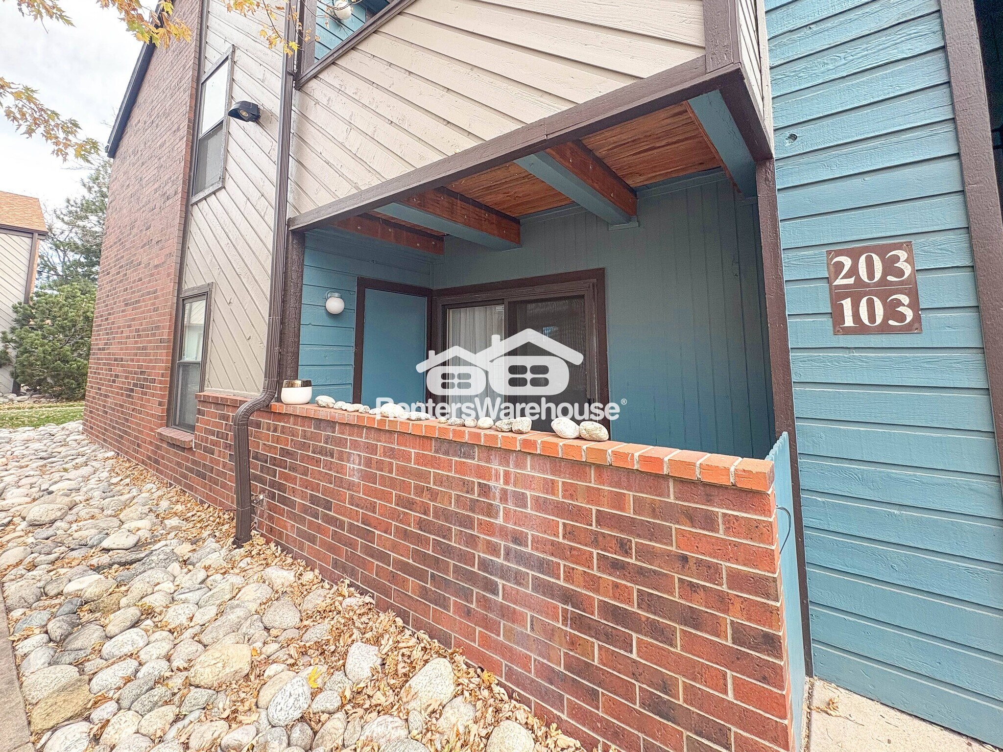 Building Photo - 12073 E Harvard Ave