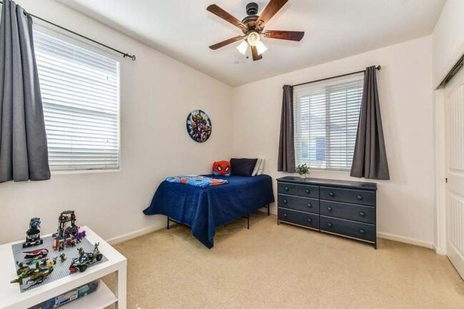 Building Photo - NICE TWO STORY HOME IN WEST ROSEVILLE!