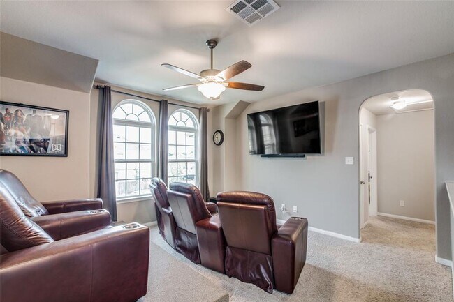 Building Photo - Looking for your first home or your forever home, the open floor plan on this beautiful home in t...