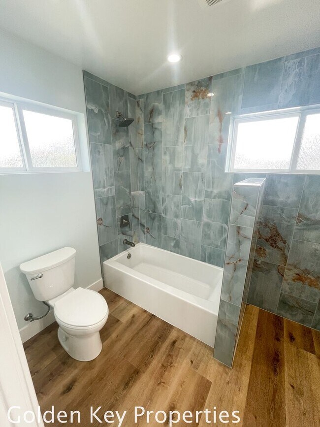 Building Photo - 4864 Alondra Way