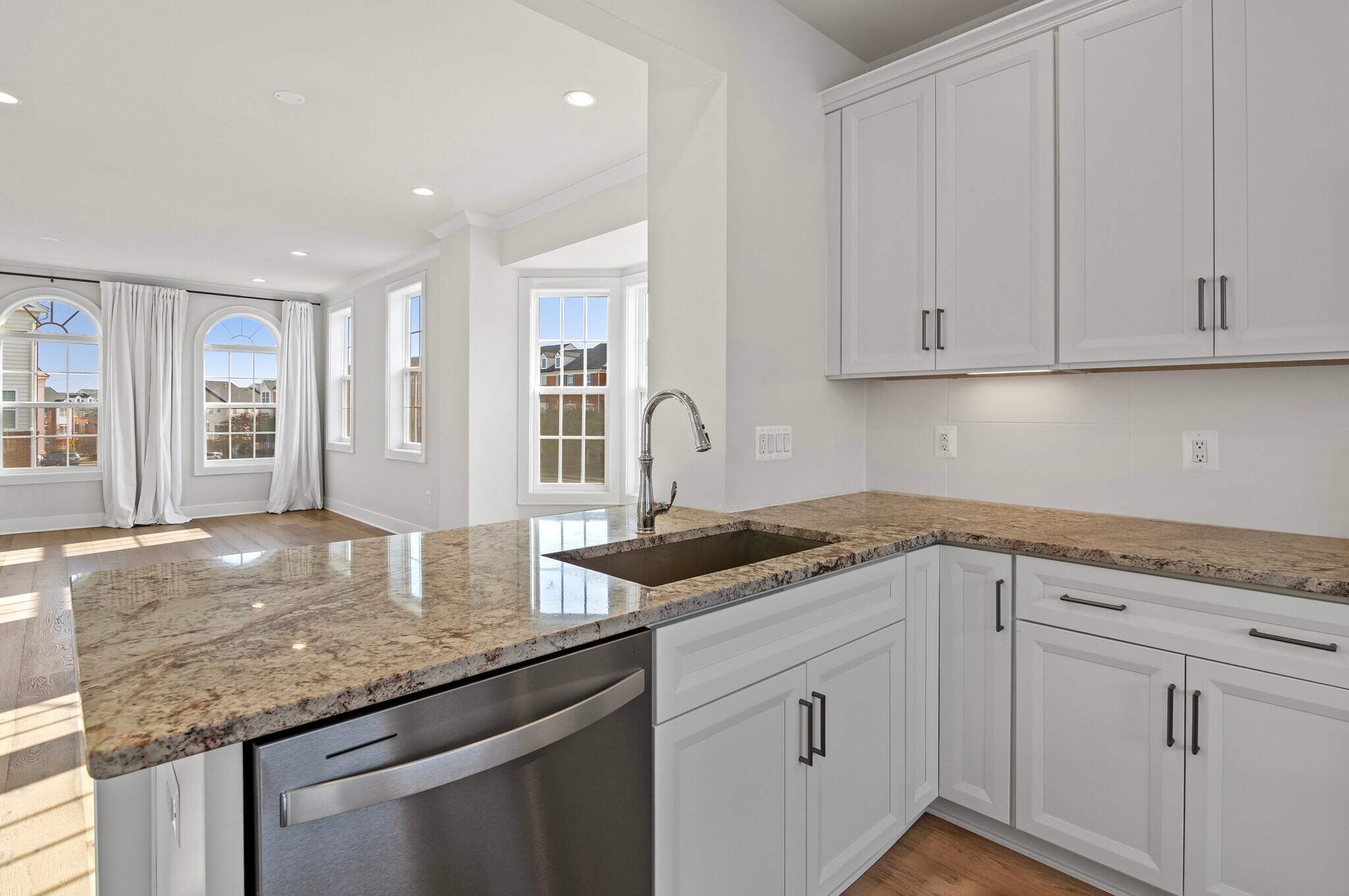 Building Photo - 23149 Dunlop Heights Ter
