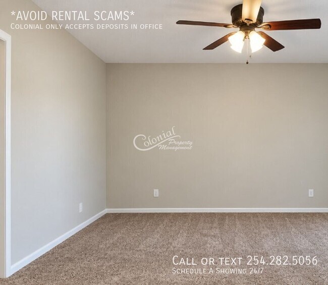 Building Photo - 4209 Flamingo Dr
