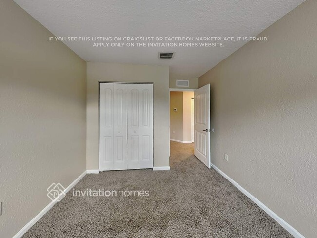 Building Photo - 206 SW 7th Ct