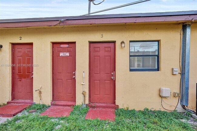 Building Photo - 2731 NW 1st St